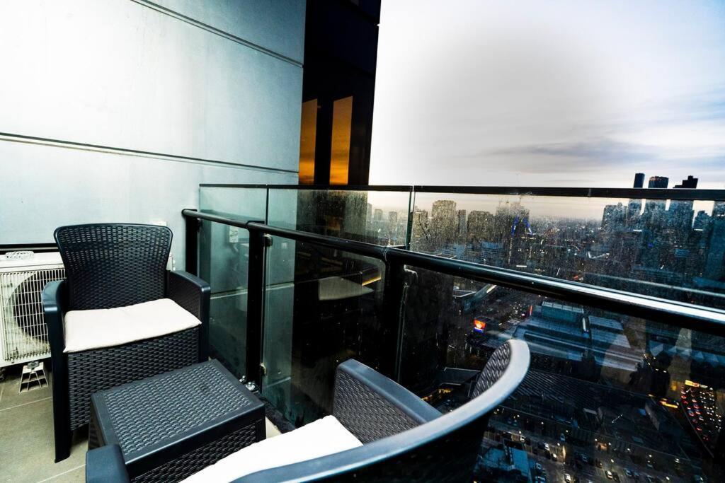 Ferienwohnung Luxe Haven - 42Nd Floor Panoramic City Views Melbourne City Exterior foto